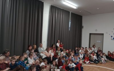 Karácsonyi műsor a Szent Család Katolikus Óvodában